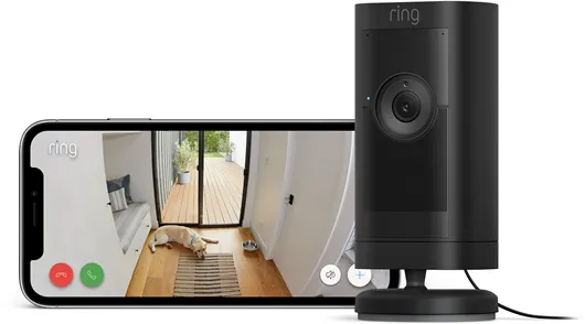 Ring Stick Up Cam Pro utendørs sikkerhetskamera med strømadapter, Svart